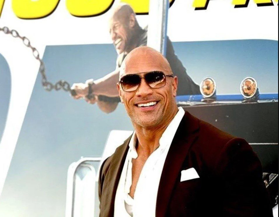 The Rock Dwayne Johnson Net Serveti