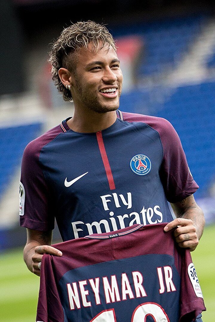 Neymar Serveti