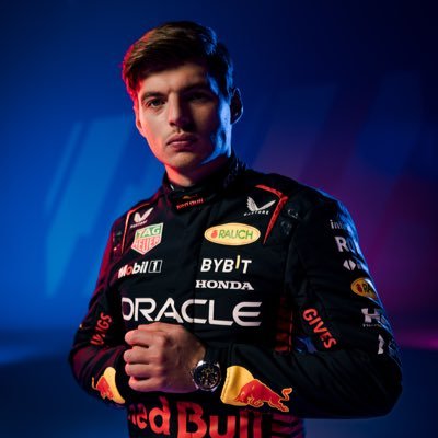 Max Verstappen Net Serveti